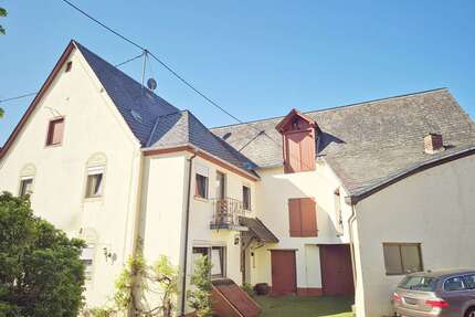 Haus zum Kaufen in Kröv 185.000,00 € 160 m²