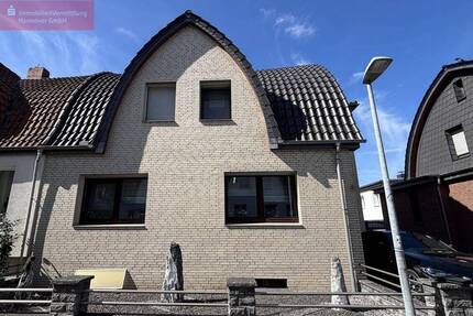 Doppelhaushälfte mit Charme - 359.000,00&nbsp;EUR Kaufpreis, ca.&nbsp; 142,00&nbsp;m&sup2;&nbsp;Wohnfl&auml;che in Lehrte (PLZ: 31275)