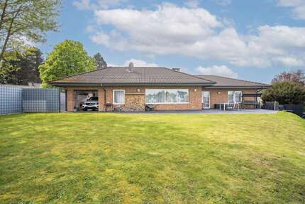 Haus zum Kaufen in Königswinter 799.999,00 € 240 m²