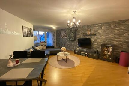 3,5-Zimmer-Wohnung (80 m²) mit Südbalkon & Tiefgarage im 1.OG - Nufringen