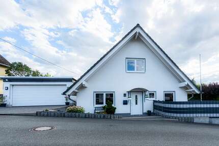 Haus zum Kaufen in Oberneisen 415.000,00 € 142 m²