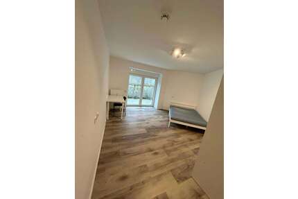 WG-Zimmer in Stuttgart 720,00 € 23 m²
