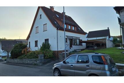 Charmantes Einfamilienhaus mit Garten & Garage in Ehringshausen