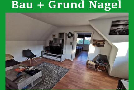Etagenwohnung mit sep. Eingang, Balkon, Garage etc. in zentraler Lage - Versmold