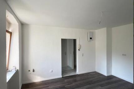 2-ZKB Wohnung frisch saniert im Zentrum von NK - Neunkirchen