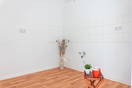 Modernisierte 2-Raum-Wohnung mit Balkon - Chemnitz Helbersdorf