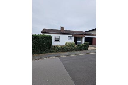 Haus Verkauf in Launsbach - 515.000,00&nbsp;EUR Kaufpreis, ca.&nbsp; 170,00&nbsp;m&sup2; in Lollar (PLZ: 35457)