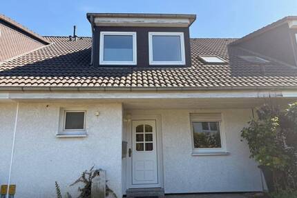 Gemütliches Reihenhaus in grüner Lage von Göttingen-Grone Nähe Altdorf! - Göttingen / Grone