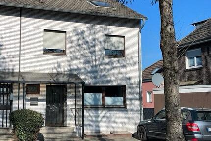 Reihenendhaus in zentraler Lage, Garage PRIVATVERKAUF - Recklinghausen Berghausen