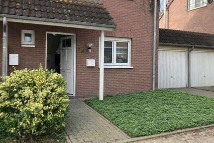 Haus zum Kaufen in Thyrow 350.000,00 € 119.1 m²