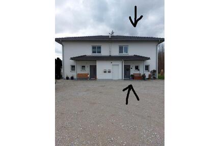 Doppelhaushälfte mit Garten - 1.360,00&nbsp;EUR Kaltmiete, ca.&nbsp; 105,00&nbsp;m&sup2; in Eching (PLZ: 84174)