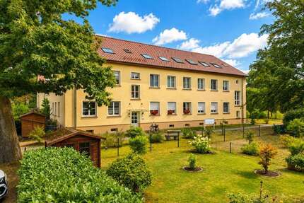 Wohnung zum Kaufen in Halle 315.000,00 € 103 m²
