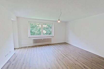 Helle 3-Zimmer-Wohnung mit BALKON und viel Platz zur freien Entfaltung - Rendsburg