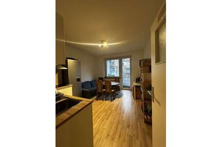 Wohnung zum Kaufen in Düsseldorf 295.000,00 € 80 m²