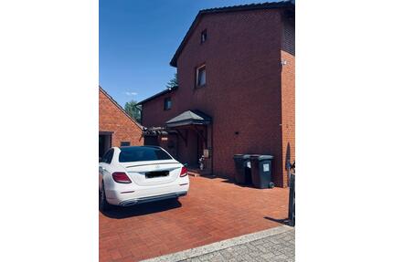 Zweifamilienhaus‼️EG: NEU SANIERT‼️zu verkaufen - Eystrup