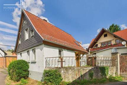 Kleines Einfamilienhaus im Altbau-Stil in idyllischer Lage von Taubach - mit Potenzial zur individuellen Gestaltung - Weimar