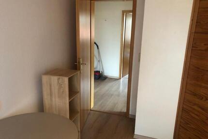 Kleines möbliertes Zimmer zu vermieten - Schönwalde am Bungsberg