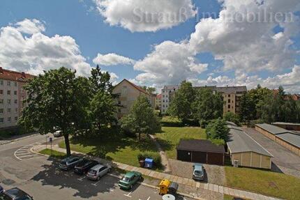 Sonnenbalkon... Laminat... Bad mit Fenster... - Chemnitz Kapellenberg