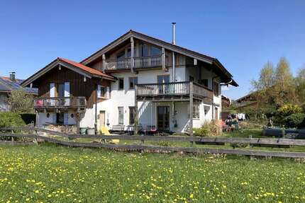Haus zum Kaufen in Bergen 1.125.000,00 € 218 m²
