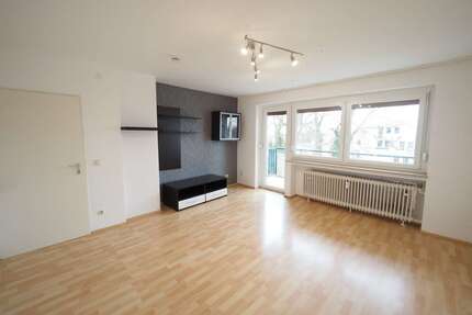 Wohnung zum Kaufen in Neuburg 220.000,00 € 71.88 m²