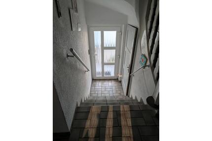 Haus zu vermieten in Landstuhl - 1.450,00&nbsp;EUR Kaltmiete, ca.&nbsp; 130,00&nbsp;m&sup2; in Landstuhl (PLZ: 66849)