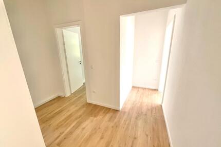 Frisch renovierte 4 Zimmerwohnung mit Balkon - Recklinghausen König Ludwig
