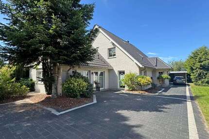 Haus zum Kaufen in Kiebitzreihe 830.000,00 € 260.3 m²