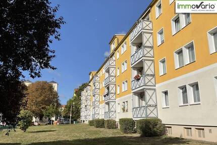 Einfache 2-Raum-Wohnung in gepflegtem Umfeld mit Einbauküche, Tageslichtbad & Wanne in Neue Neustadt - Magdeburg / Neue Neustadt