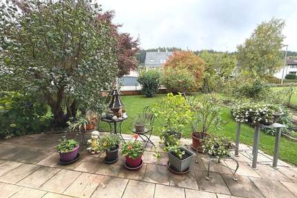 Dreifamilienhaus mit vielen Möglichkeiten - Donzdorf