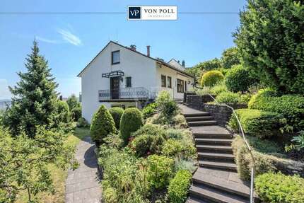 Haus zum Kaufen in Stuttgart 1.490.000,00 € 221 m²