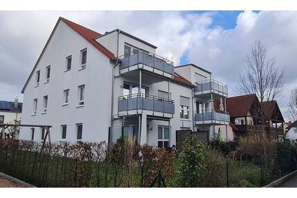 TOP 3 Zimmer-Wohnung mit EBK, Balkon und TG-Stellplatz - SC-Unterreichenbach - Schwabach