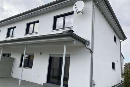 Haus zum Mieten in Irchenrieth 1.100,00 € 120 m²