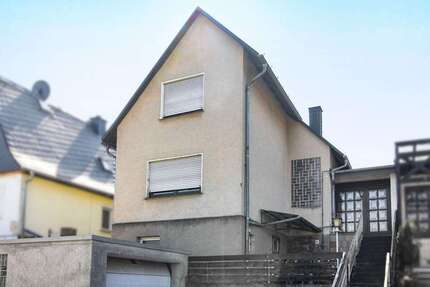 Haus zum Kaufen in Aßlar 175.000,00 € 115.2 m²