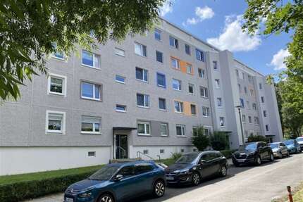 Wohnung zum Mieten in Gera 199,78 € 35.05 m²