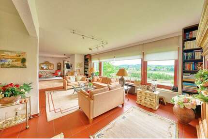 Haus zum Kaufen in Königswinter 790.000,00 € 180 m²