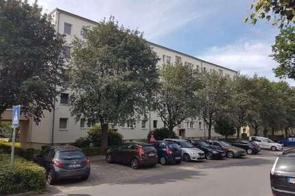 Wohnung zum Mieten in Hermsdorf 340,00 € 58.92 m²