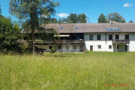 Wohnung zum Kaufen in Bad Endorf 175.000,00 € 60 m²