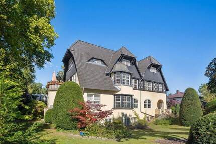 Historische Berliner Eleganz mit modernem Komfort in grüner Oase