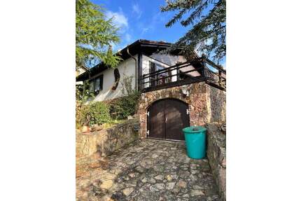 Gemütliches Wohnhaus mit großzügigem Garten und 158m² Nutzfläche. - Körle