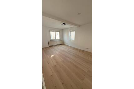 3,5-Zimmerwohnung (ca.120m) frisch renoviert. - Pohlheim