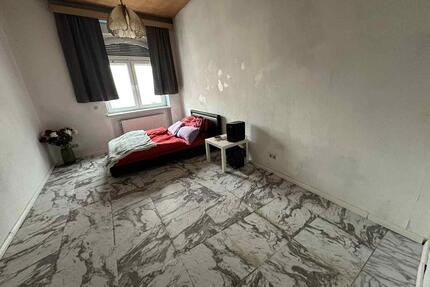 Wohnung mit Badewanne Dusche - 500,00&nbsp;EUR Kaltmiete, ca.&nbsp; 53,00&nbsp;m&sup2; in Leipzig (PLZ: 04103) Mitte