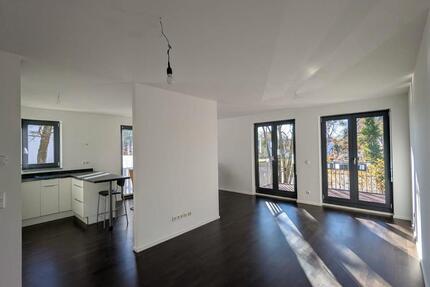 Exklusive 4-Zimmer Wohnung mit Balkon in München-Feldmoching