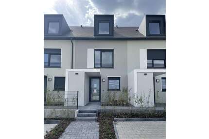 Haus zum Mieten in Kirchheimbolanden 1.740,00 € 145 m²