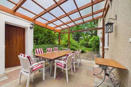 Wohnung zum Kaufen in Alfeld (Leine) 249.000,00 € 151.81 m²