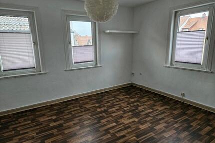 Vermietung - 300,00&nbsp;EUR Kaltmiete, ca.&nbsp; 58,00&nbsp;m&sup2; in Wehretal (PLZ: 37287)