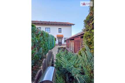 Haus zum Kaufen in Aue-Bad Schlema 270.000,00 € 160 m²