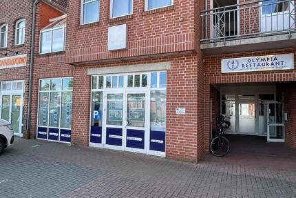 Top-Lage in Warsingsfehn: Ladenlokal mit großen Schaufenstern zu vermieten - Moormerland