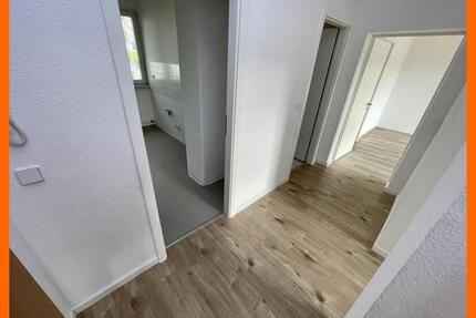 4 Raum Whg. mit Balkon gesucht? Nähe von AMAZON in Gera-Langenberg!