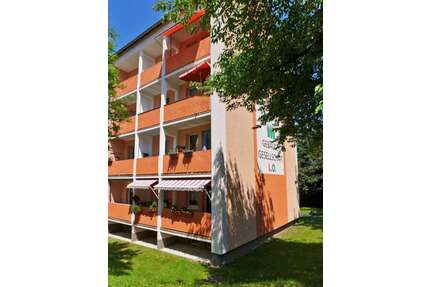 Wohnung zum Mieten in Limbach-Oberfrohna 350,00 € 62.26 m²