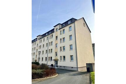 Gemütliche 2-Raum-Dachgeschosswohnung mit Charme in ruhiger Wohnlage - Oelsnitz (Vogtland)